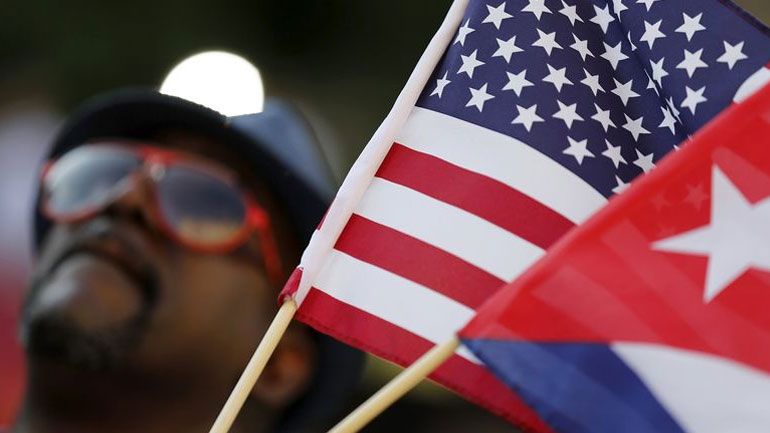 Παρουσία Κέρι ανοίγει η πρεσβεία των ΗΠΑ στην Αβάνα Παρουσία Κέρι ανοίγει η πρεσβεία των ΗΠΑ στην Αβάνα